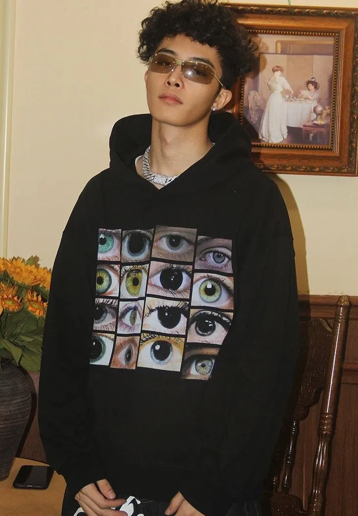 Eye Photo Graphic Hoodie