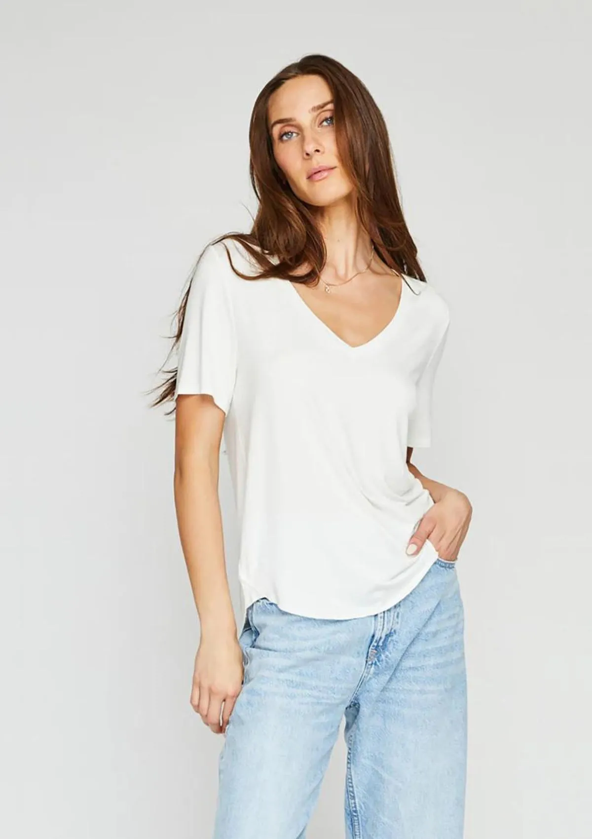 Lewis Tee Shirt With Tail Bottom - White