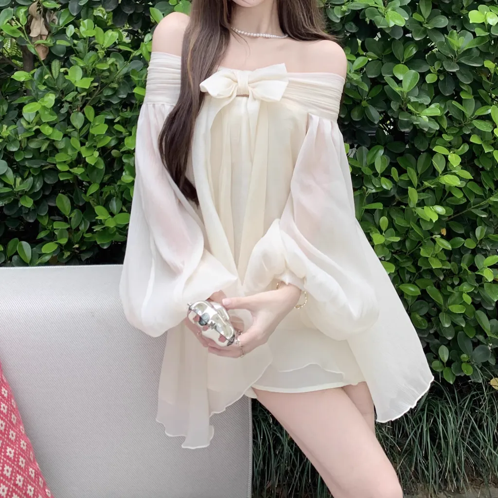 Off-Shoulder Chiffon Loose Irregular Pleated Mesh Top